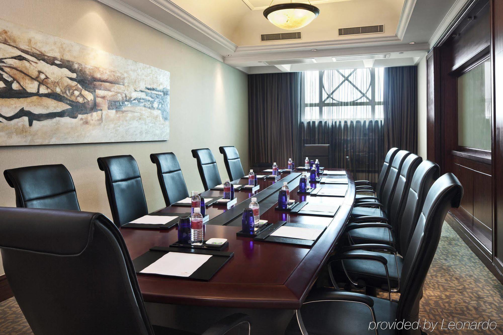 Parkline Century Park Hotel Shanghai Facilities photo